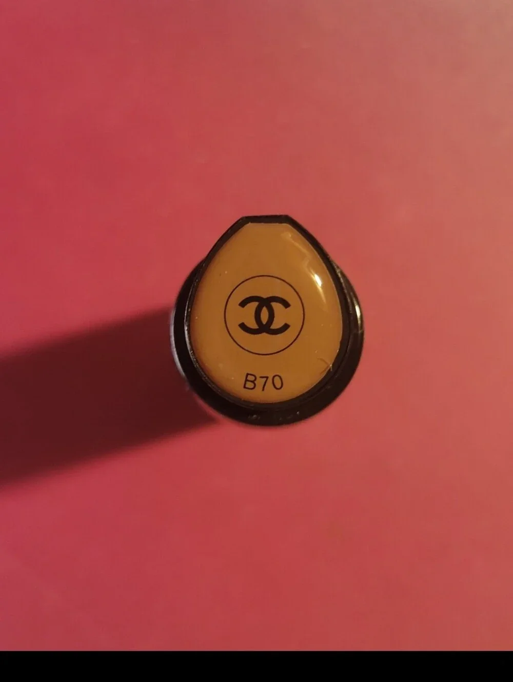 Chanel Ultra Le Teint Flawless Finish Foundation B70